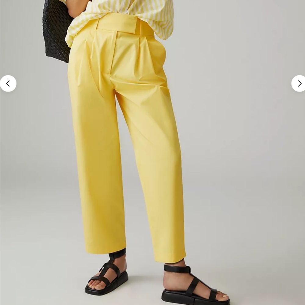 NWT Anthropologie EXQUISE BARREL- LEG CHINO YELLOW PANTS Size M